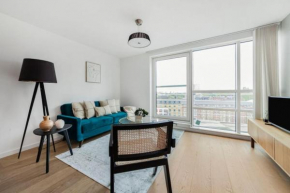 Stunning 2B Vauxhall Apt near Thames & Tube